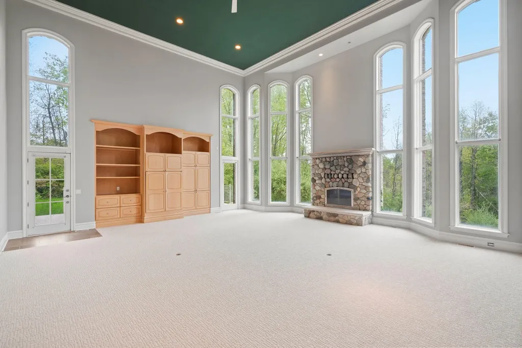 1065 Johnson Street Tallmadge Charter Township MI 49435
