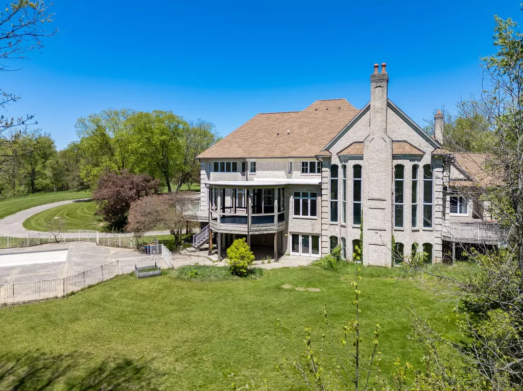 1065 Johnson Street Tallmadge Charter Township MI 49435