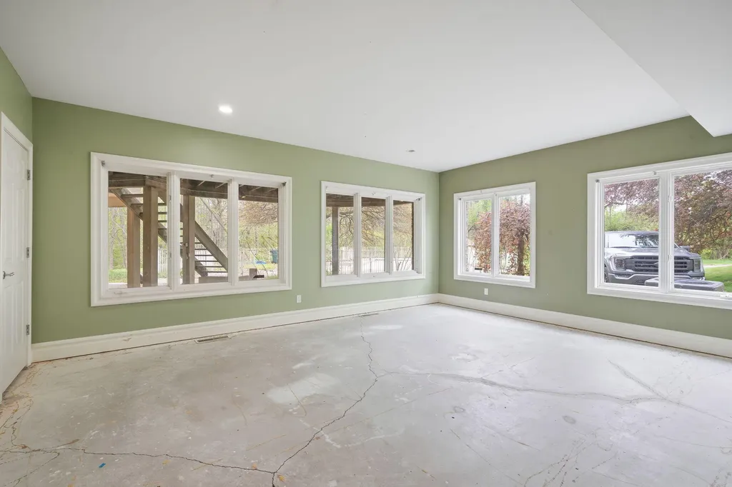 1065 Johnson Street Tallmadge Charter Township MI 49435