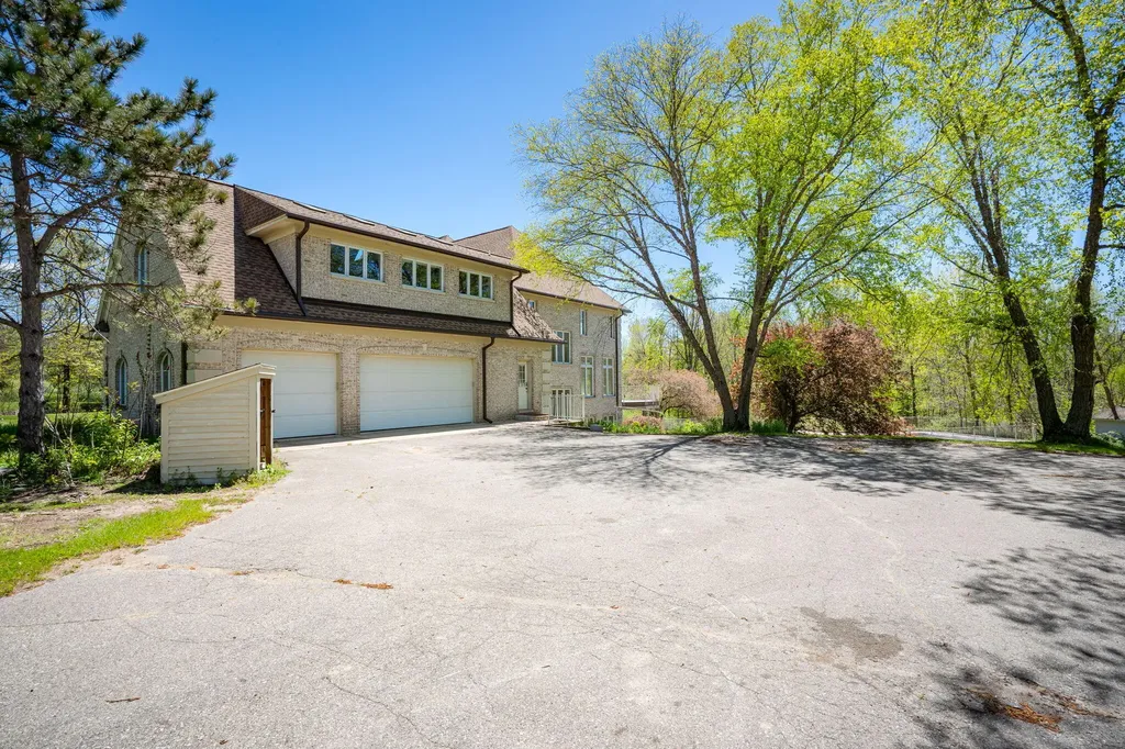 1065 Johnson Street Tallmadge Charter Township MI 49435