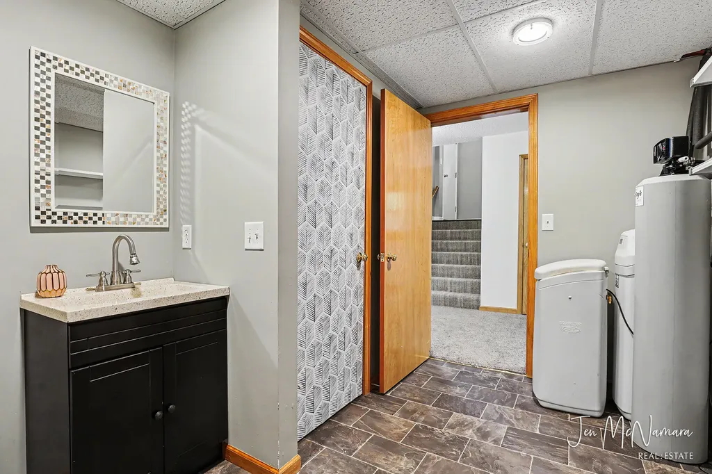4050 Rector Street NE Algoma Township MI 49341