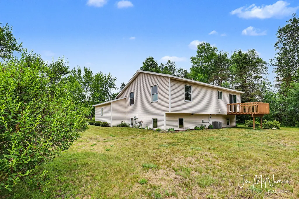 4050 Rector Street NE Algoma Township MI 49341
