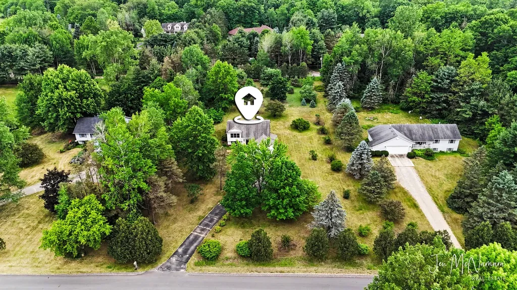 4050 Rector Street NE Algoma Township MI 49341