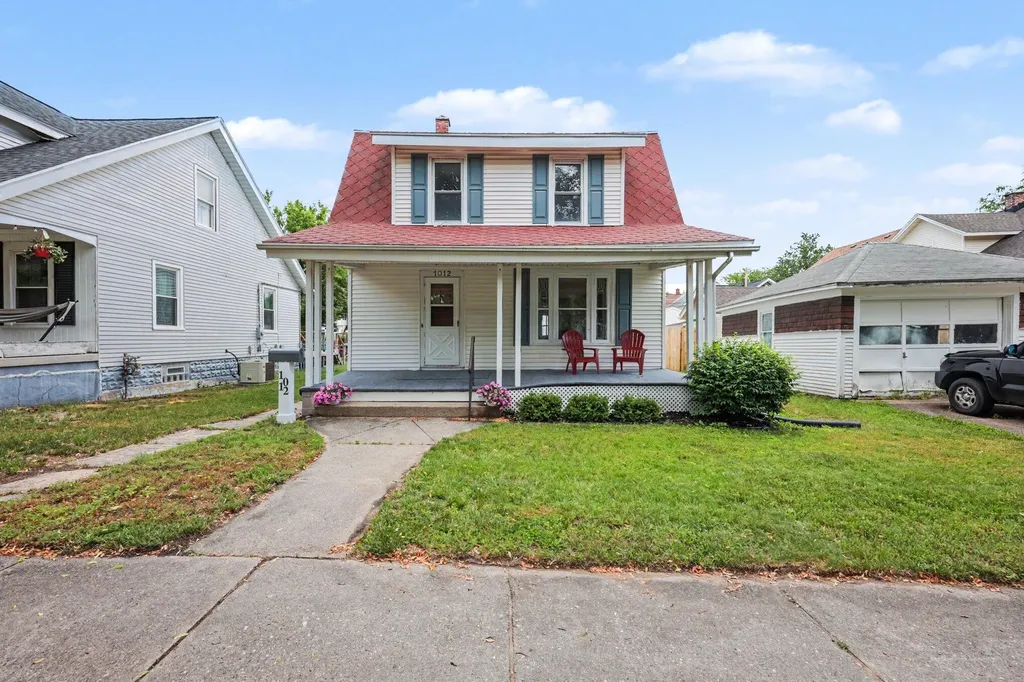 1012 Powers Avenue NW Grand Rapids City MI 49504