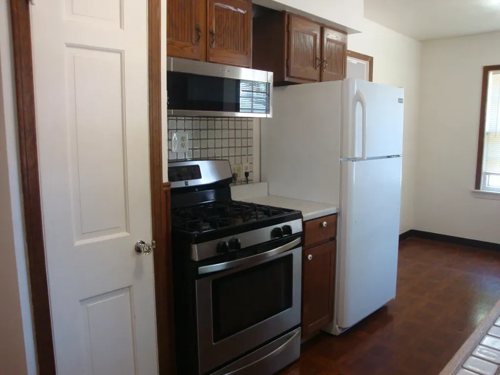 842 Garfield Avenue NW Grand Rapids City MI 49504