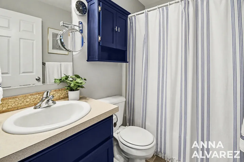 4866 Ausable River Drive SW Wyoming City MI 49418