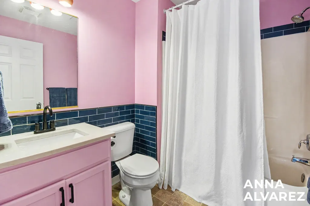 4866 Ausable River Drive SW Wyoming City MI 49418