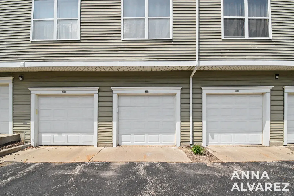 4866 Ausable River Drive SW Wyoming City MI 49418