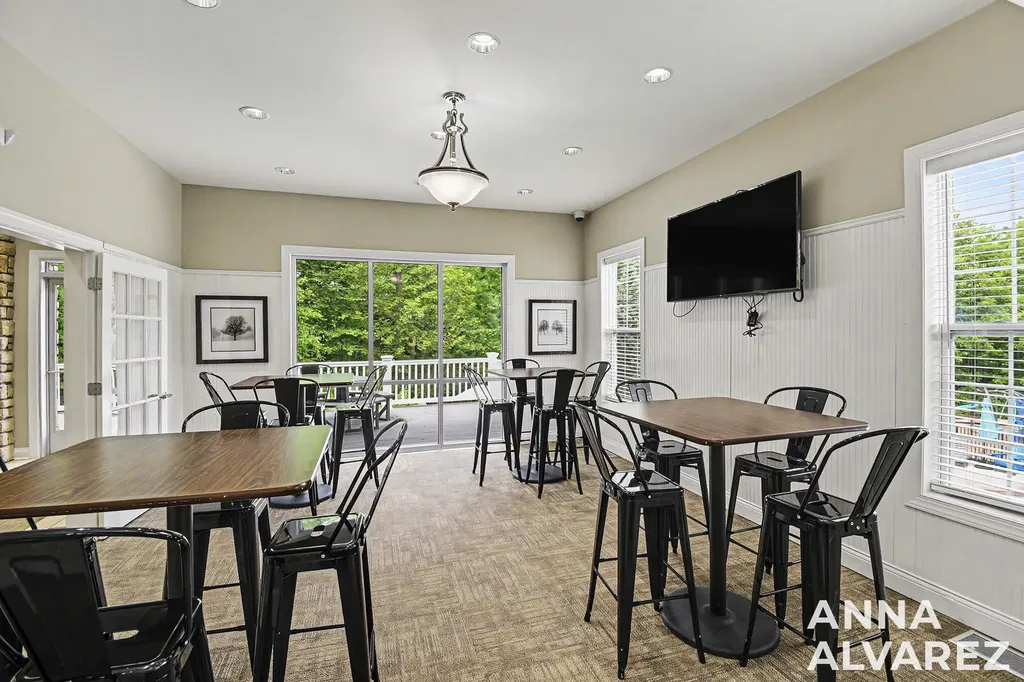 4866 Ausable River Drive SW Wyoming City MI 49418