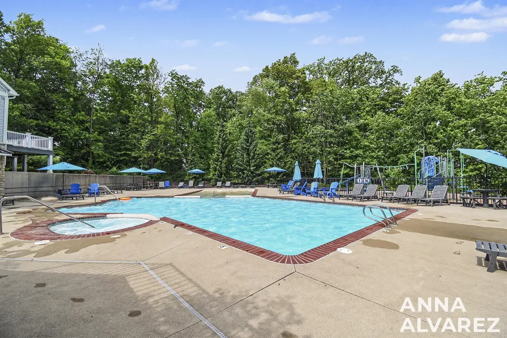 4866 Ausable River Drive SW Wyoming City MI 49418