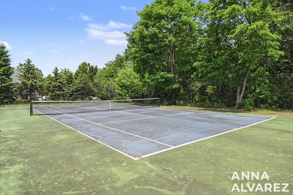 4866 Ausable River Drive SW Wyoming City MI 49418