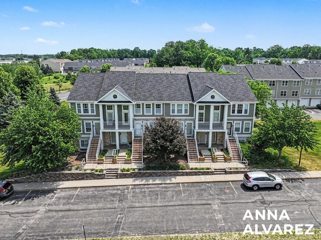 4866 Ausable River Drive SW Wyoming City MI 49418