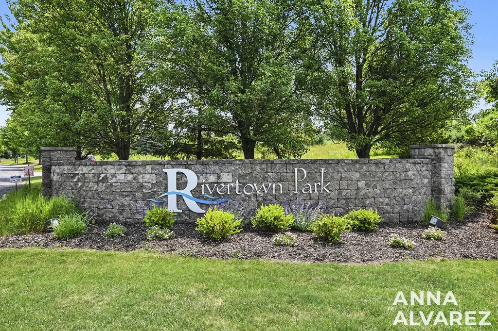 4866 Ausable River Drive SW Wyoming City MI 49418