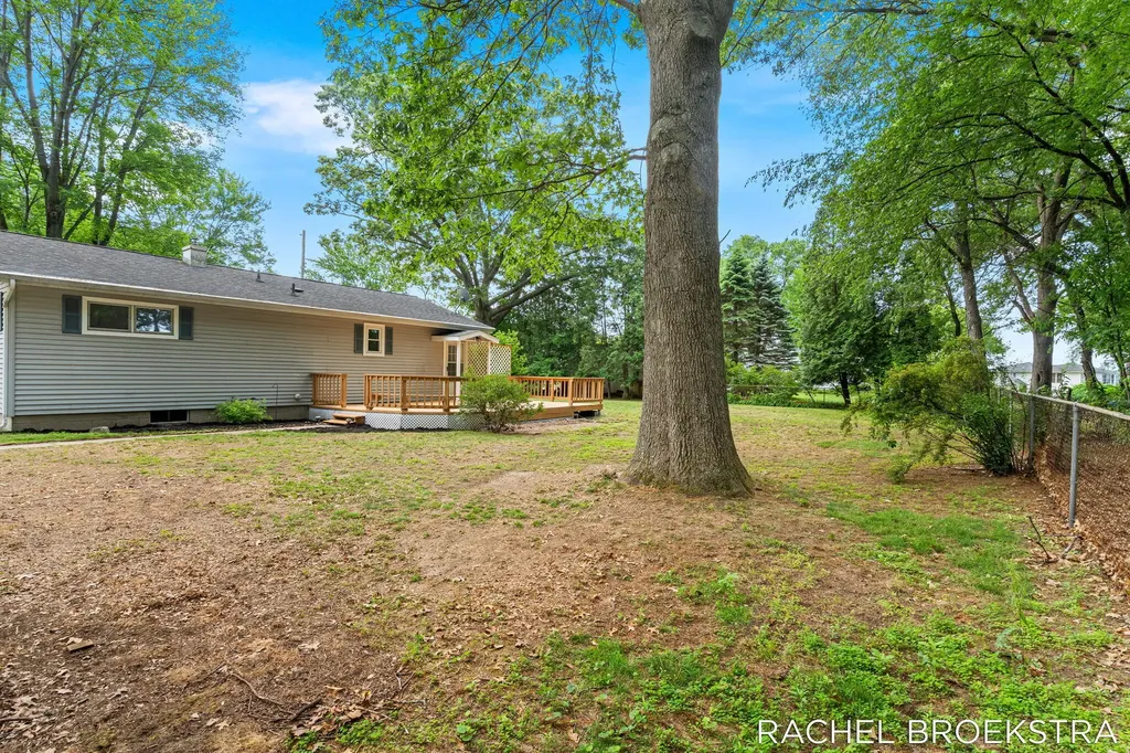 15703 Vineyard Drive Spring Lake Township MI 49456
