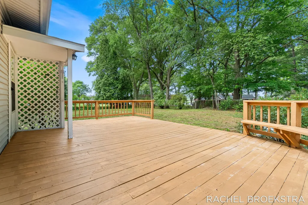 15703 Vineyard Drive Spring Lake Township MI 49456