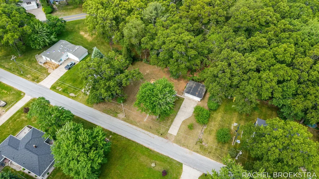 15703 Vineyard Drive Spring Lake Township MI 49456