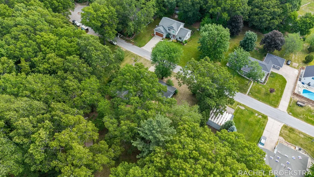 15703 Vineyard Drive Spring Lake Township MI 49456