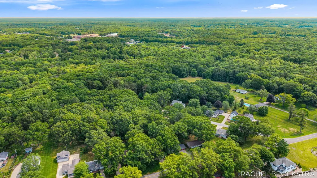 15703 Vineyard Drive Spring Lake Township MI 49456