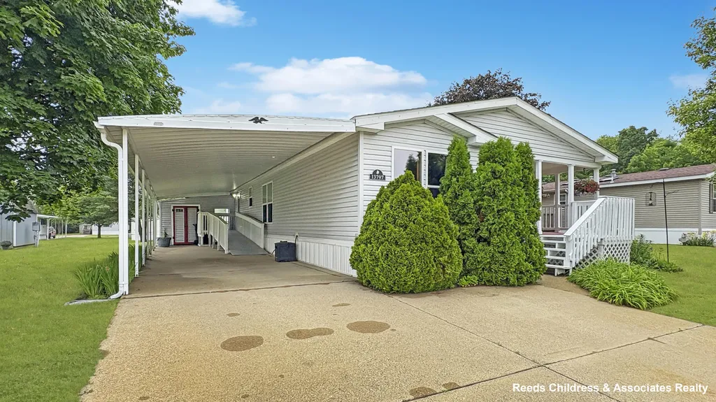 13797 Bluebell Lane Cedar Springs City MI 49319