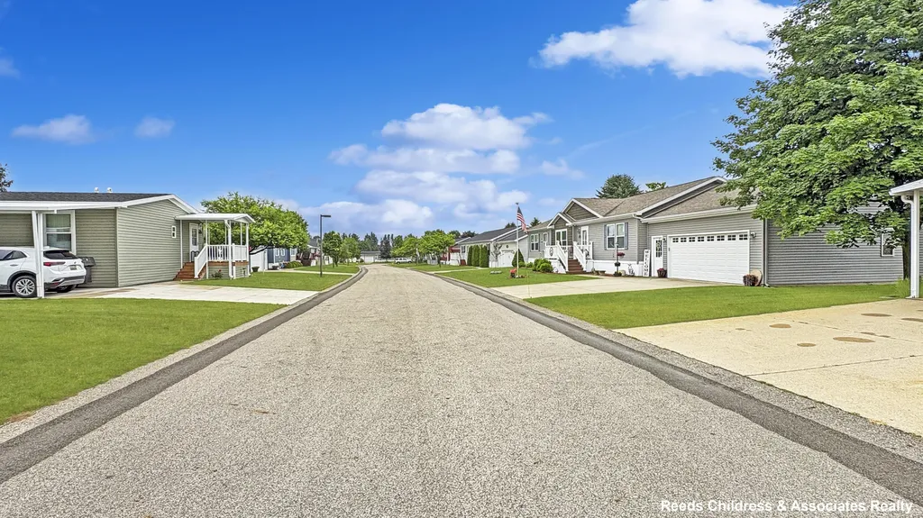 13797 Bluebell Lane Cedar Springs City MI 49319