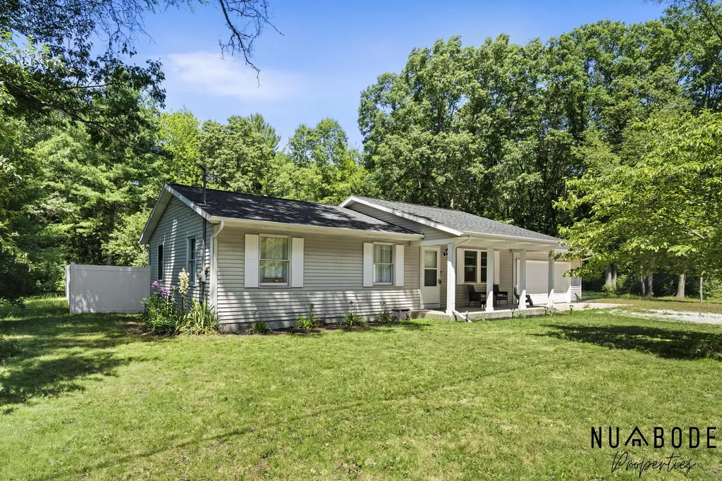 5961 N Weber Road Fruitland Township MI 49461