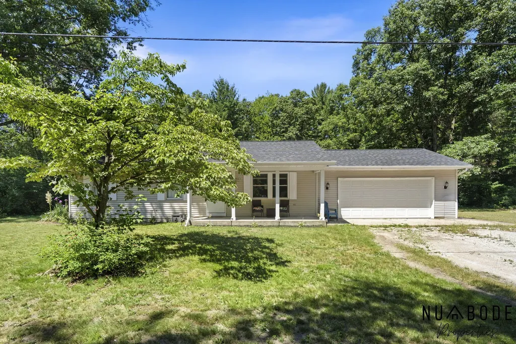 5961 N Weber Road Fruitland Township MI 49461