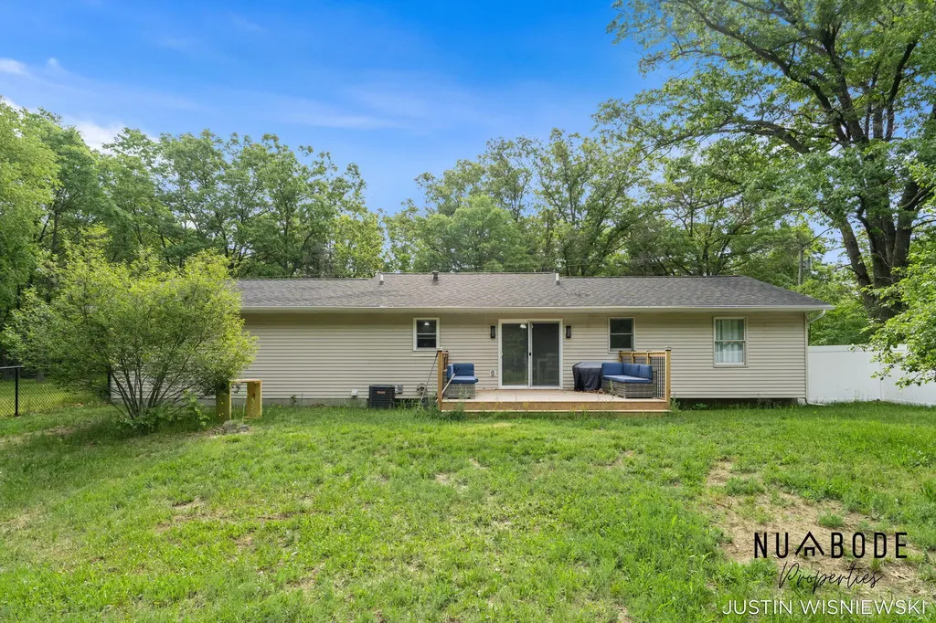 5961 N Weber Road Fruitland Township MI 49461