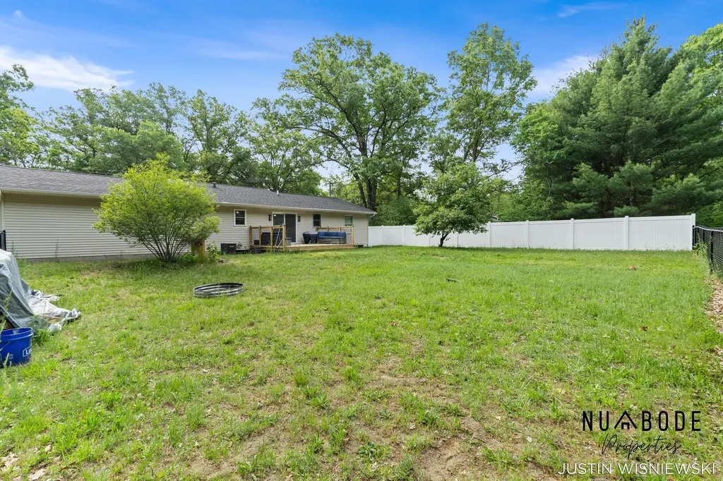5961 N Weber Road Fruitland Township MI 49461