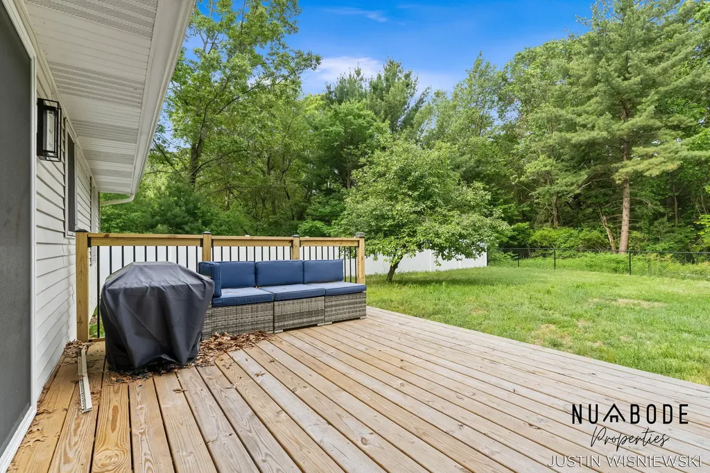 5961 N Weber Road Fruitland Township MI 49461