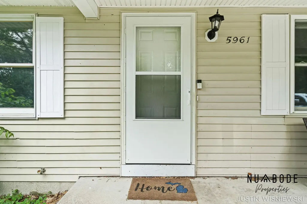 5961 N Weber Road Fruitland Township MI 49461