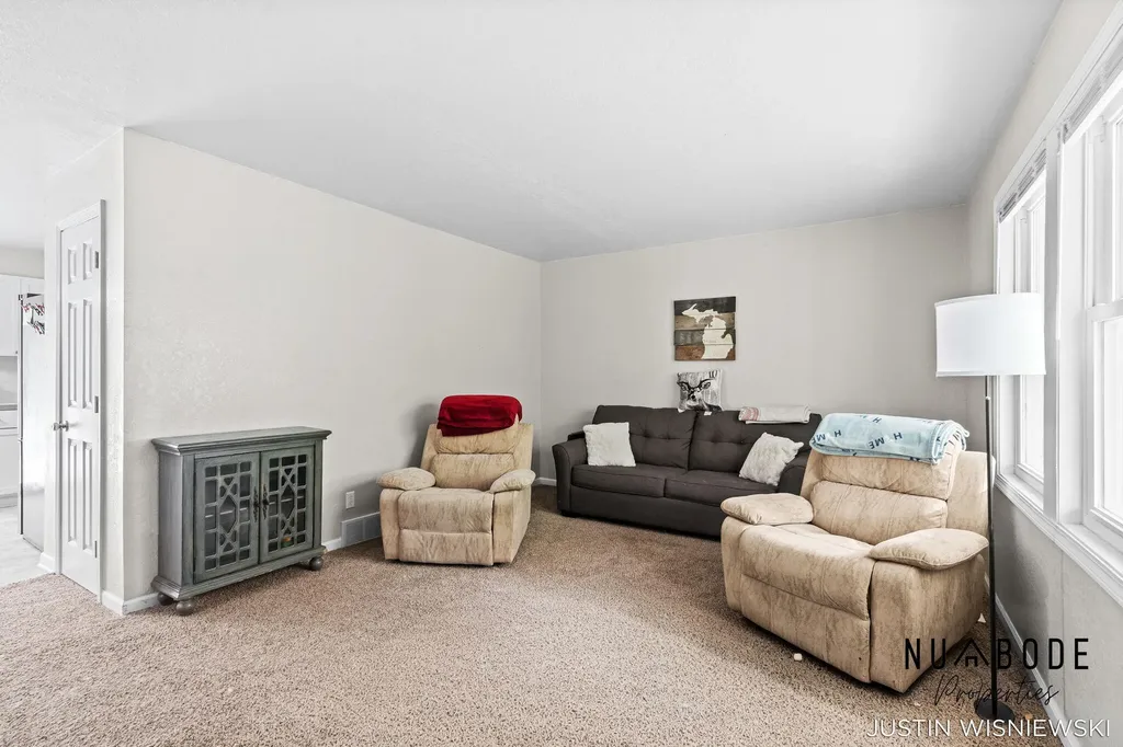 5961 N Weber Road Fruitland Township MI 49461