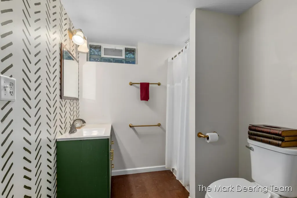 107 Elm Street Allegan City MI 49010