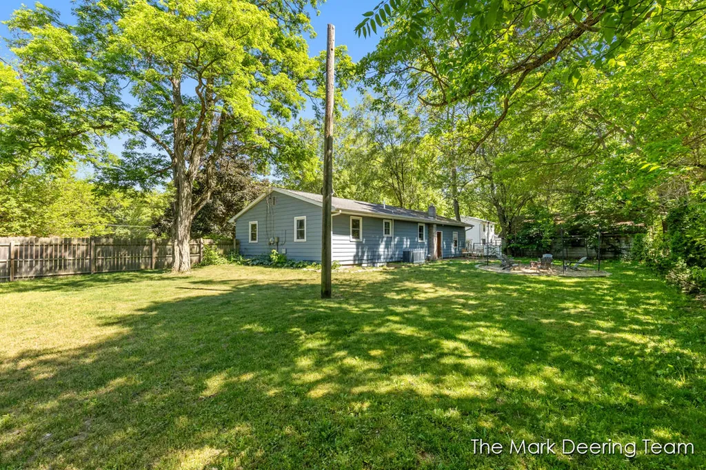 107 Elm Street Allegan City MI 49010