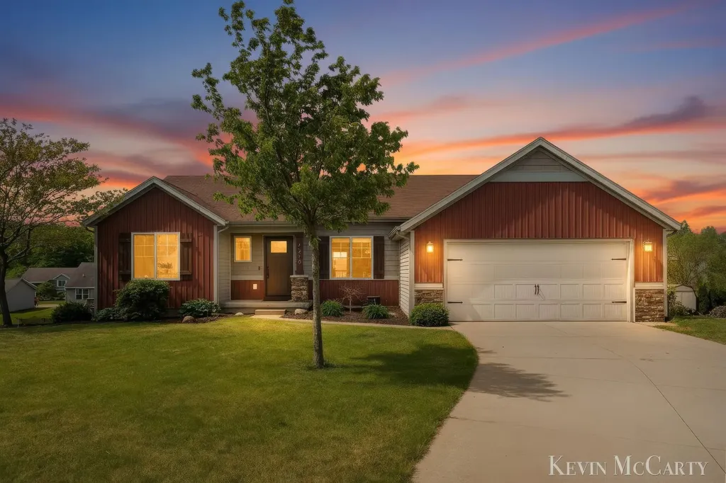 4518 Mesa Street SE Leighton Township MI 49316