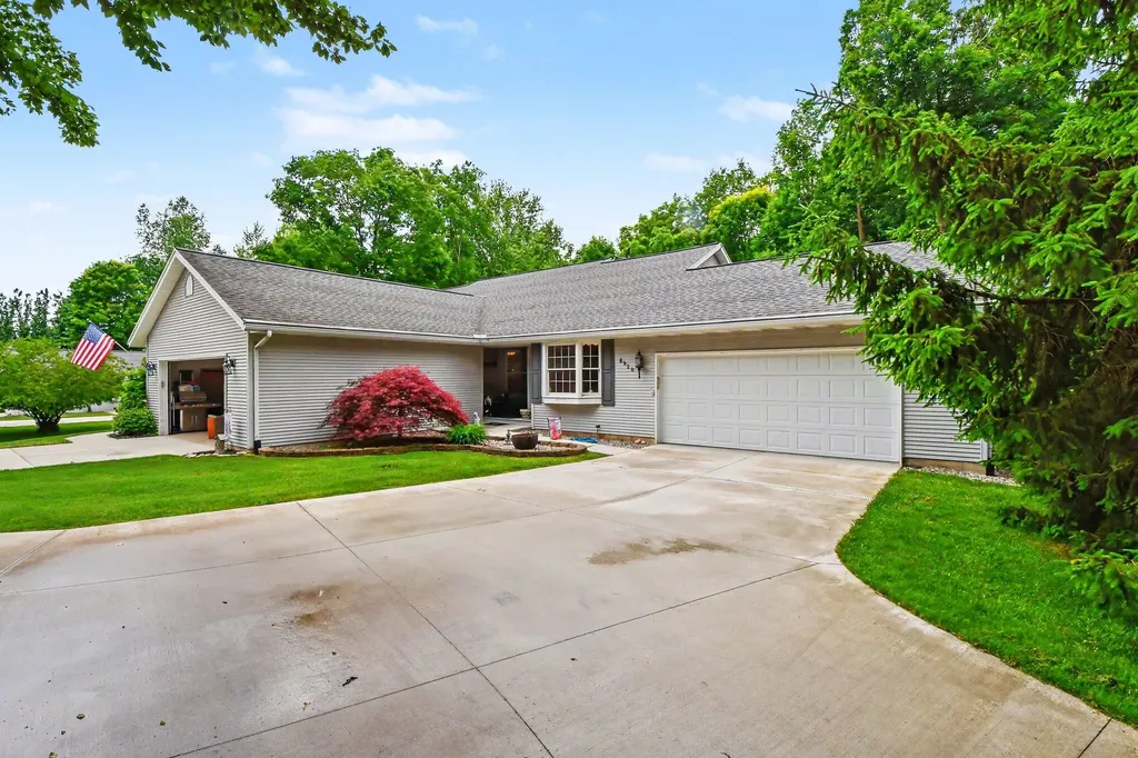 6920 Beechwood Drive Boston Township MI 48881