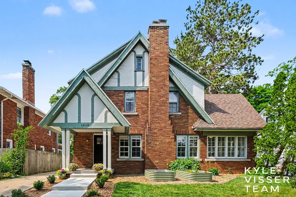 1415 Fisk Road SE Grand Rapids City MI 49506