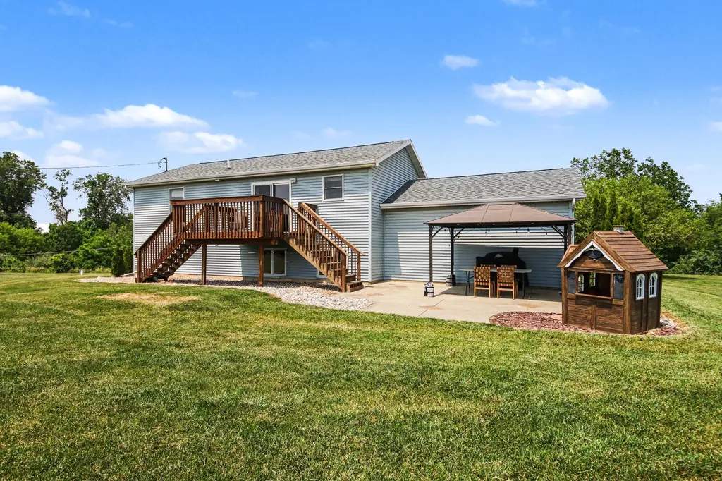 7900 Noffke Drive Thornapple Township MI 49316