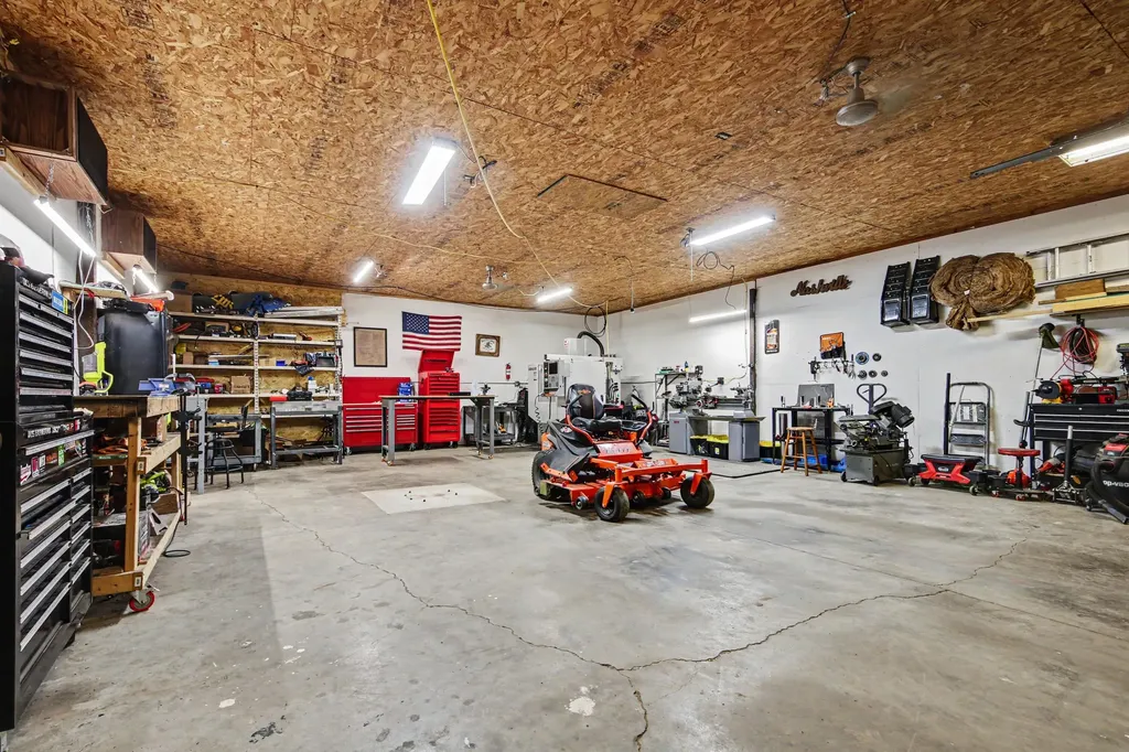 7900 Noffke Drive Thornapple Township MI 49316