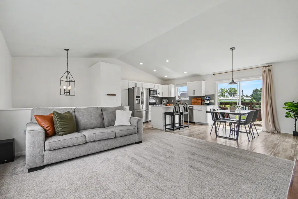 7900 Noffke Drive Thornapple Township MI 49316