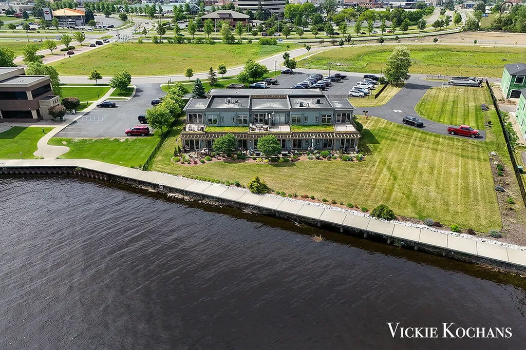 142 Viridian Drive Muskegon City MI 49440