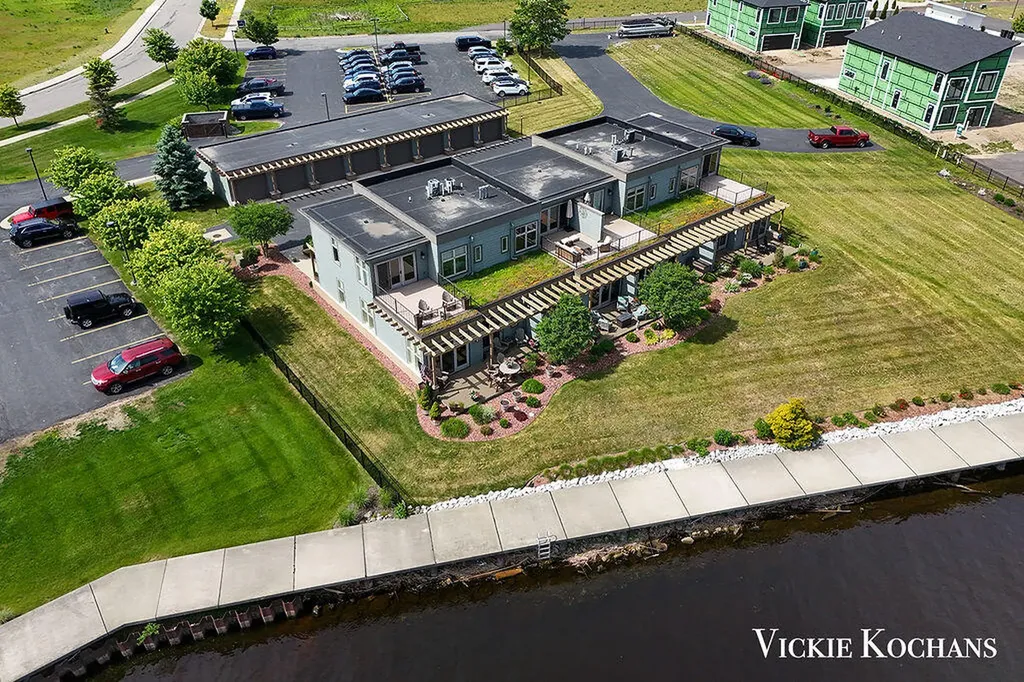 142 Viridian Drive Muskegon City MI 49440