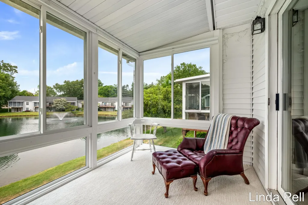 179 Laurelwood Court SW Byron Township MI 49548