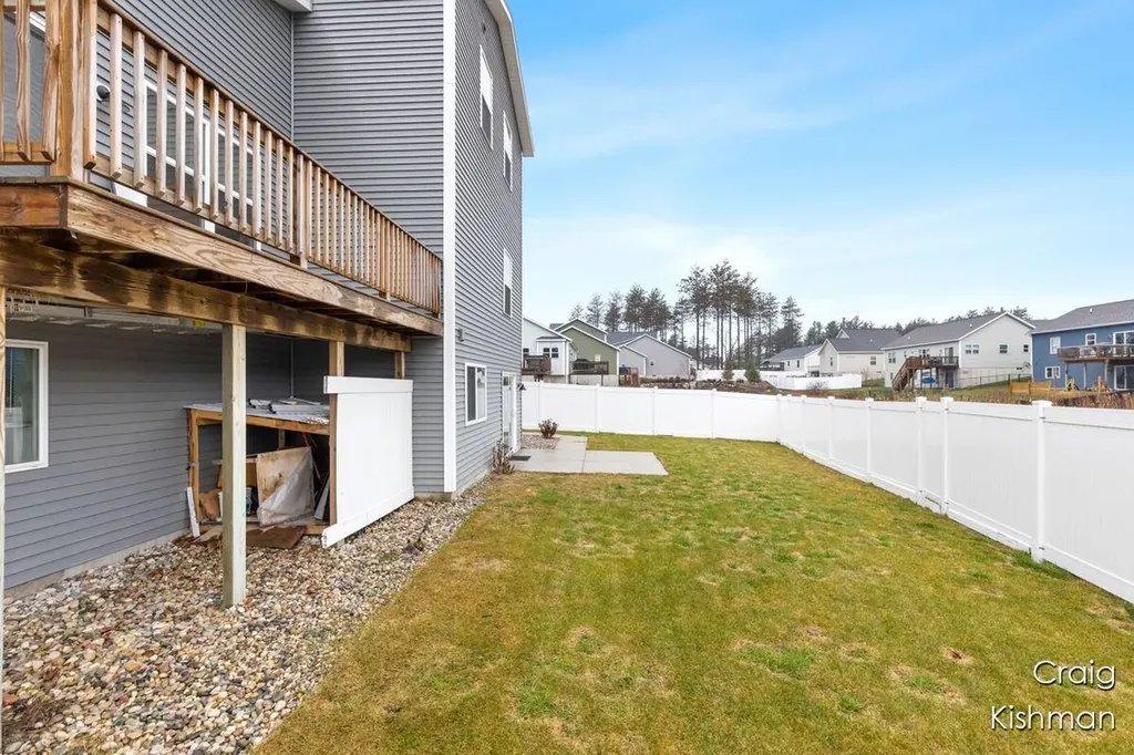 2518 Odawa Trail Fruitport Charter Township MI 49444