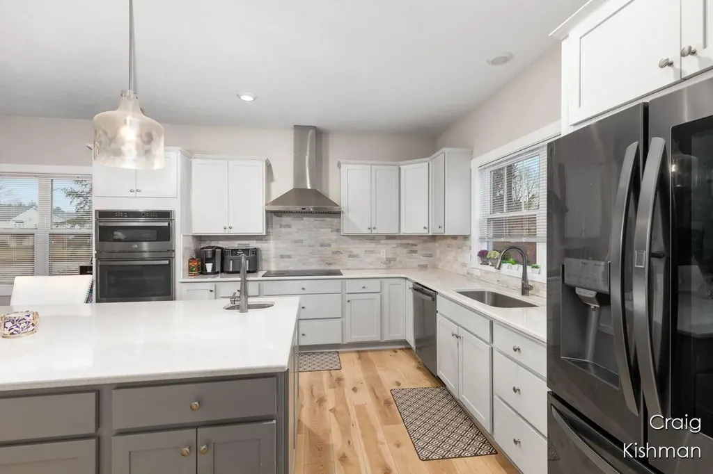 2518 Odawa Trail Fruitport Charter Township MI 49444
