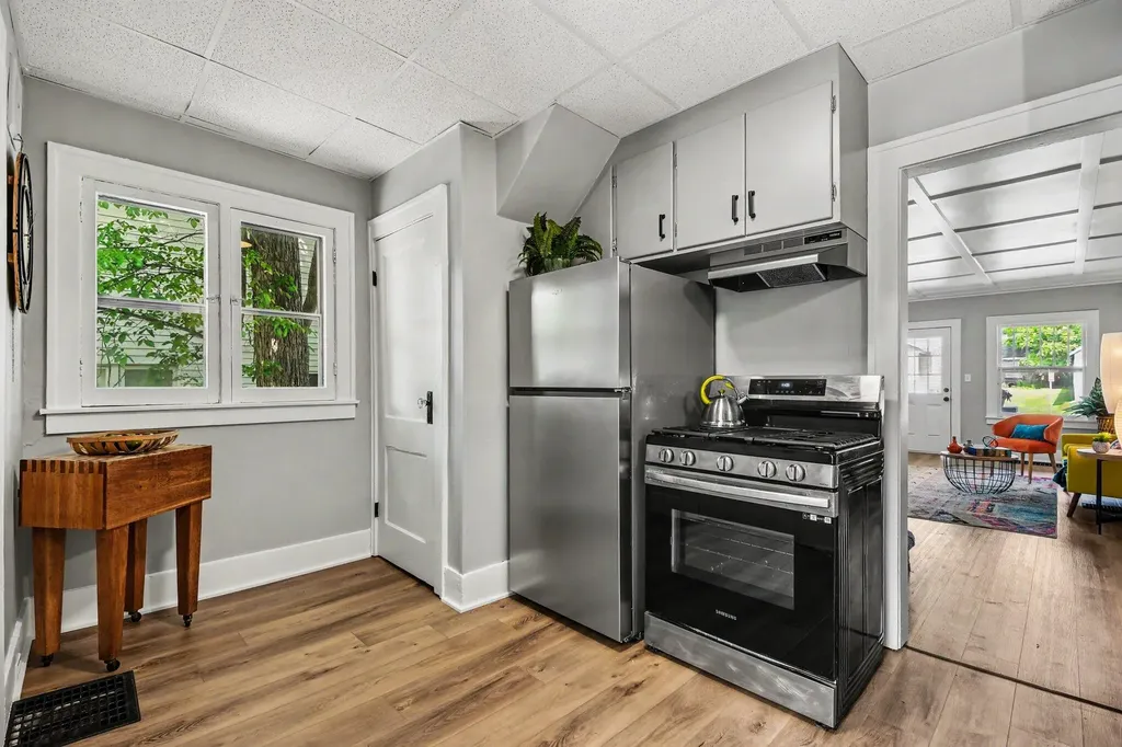 520 Bissell Street NE Grand Rapids City MI 49503