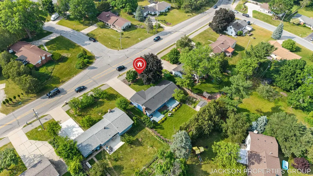 1630 Forest Hill Avenue SE Kentwood City MI 49546