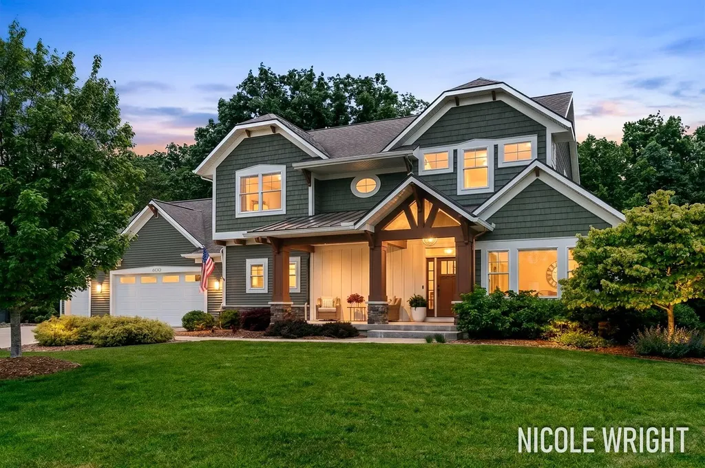 600 Stonehill Court Georgetown Charter Township MI 49418