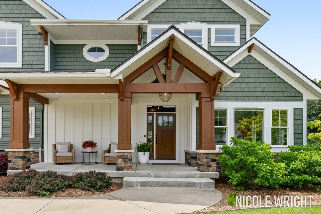 600 Stonehill Court Georgetown Charter Township MI 49418