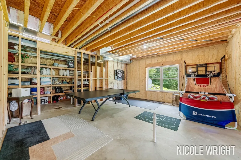 600 Stonehill Court Georgetown Charter Township MI 49418