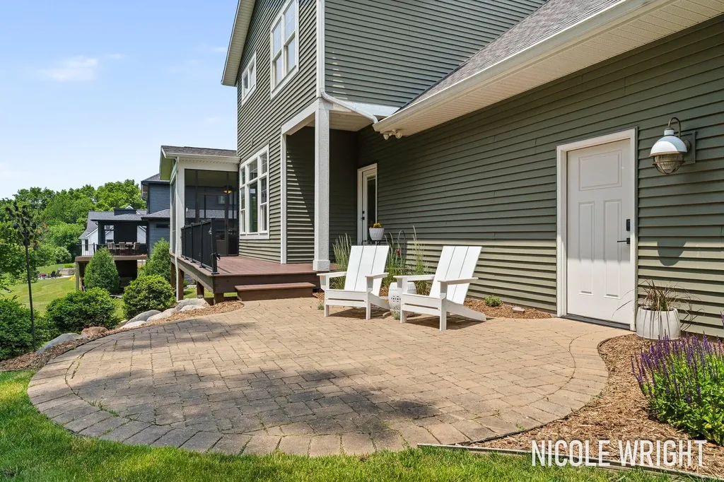 600 Stonehill Court Georgetown Charter Township MI 49418